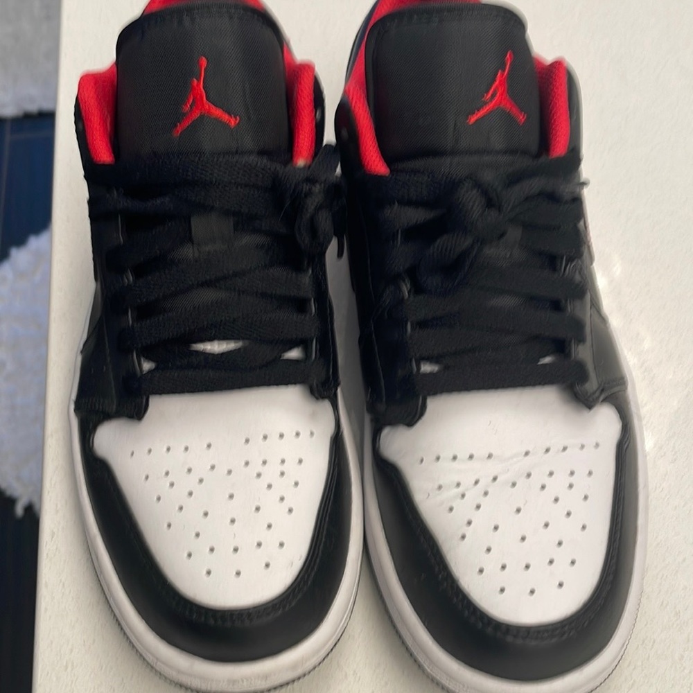 Jordan 1 low